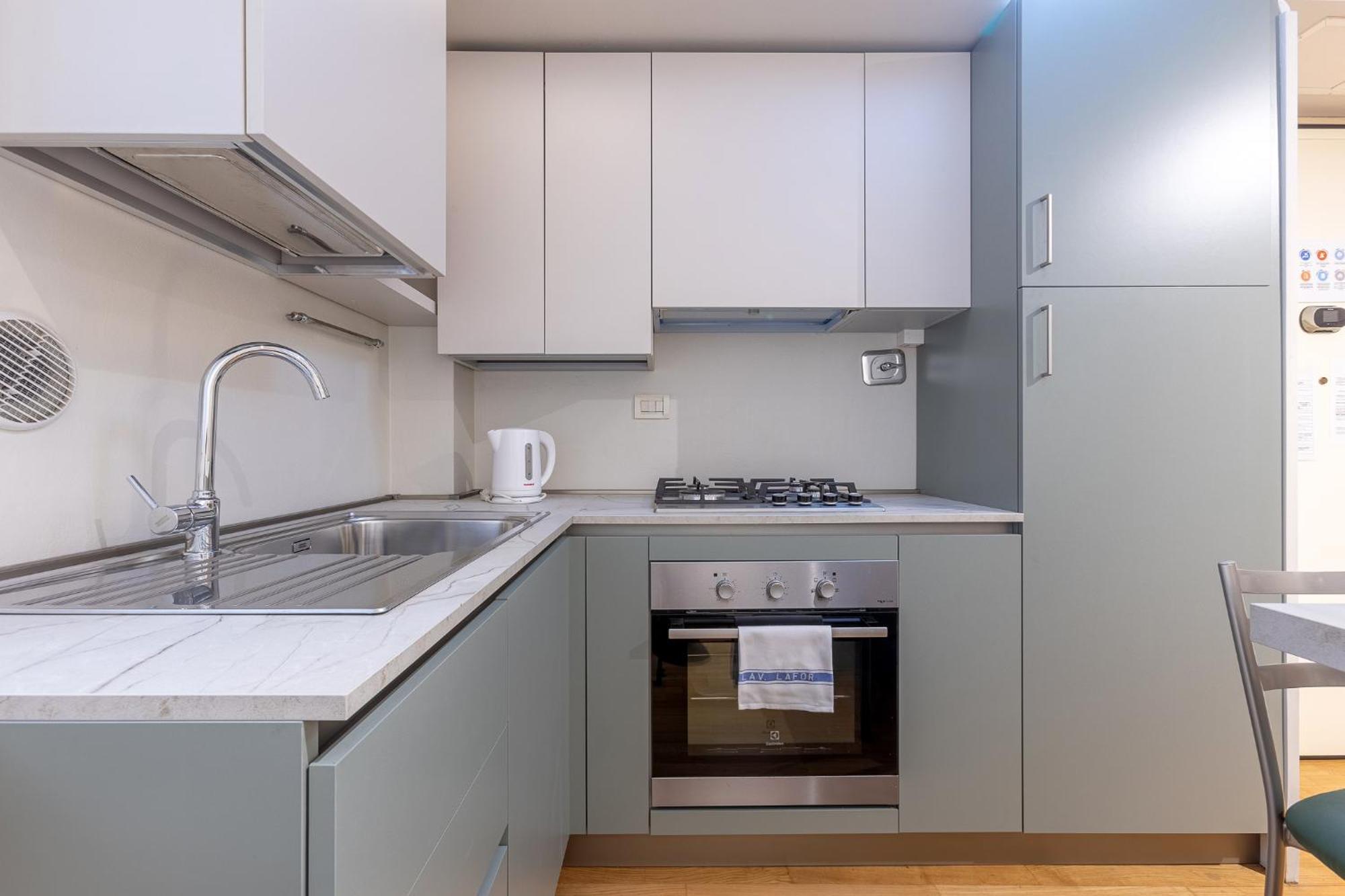 Nel Cuore Del Centro Storico Cozy Apartment Болонья Экстерьер фото